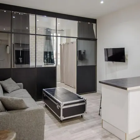 Apartamento 2 Pieces Moderne Et Climatise - Rue Meynadier